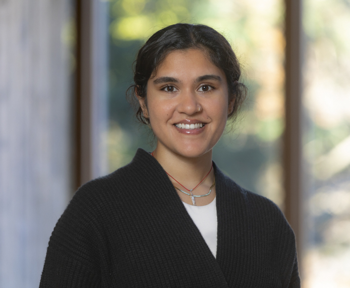 A headshot of Vinitha Gadiraju